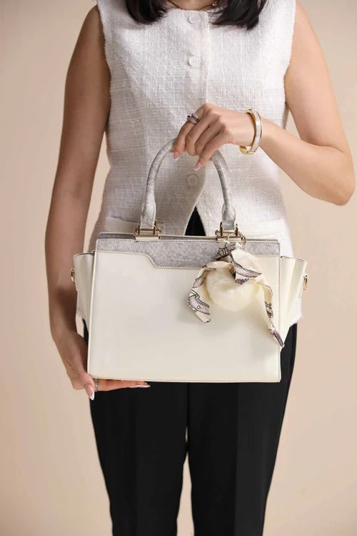 Brown Shoulder Bag-444832113
